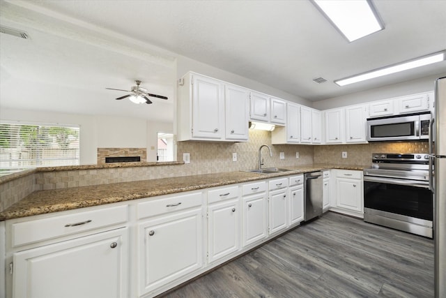 13026 Huntleigh Way, Sugar Land, TX 77478 - photo 4