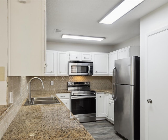 13026 Huntleigh Way, Sugar Land, TX 77478 - photo 7