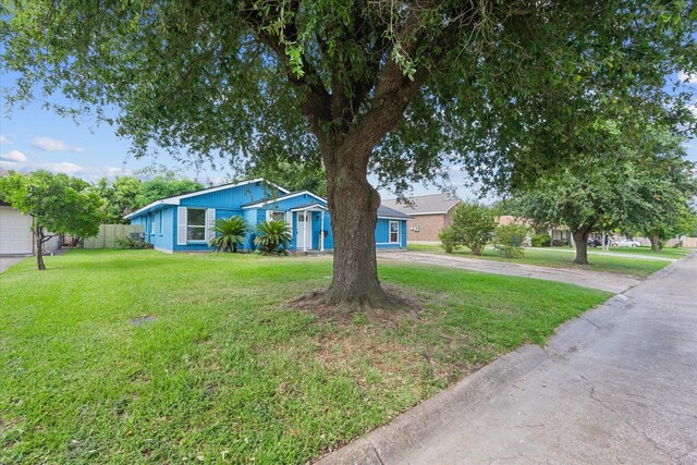 2205 21st Ave N, Texas City, TX 77590 - photo 24