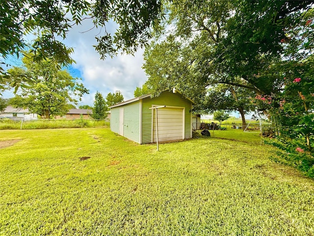 307 Sayles St, Brenham, TX 77833 - photo 3