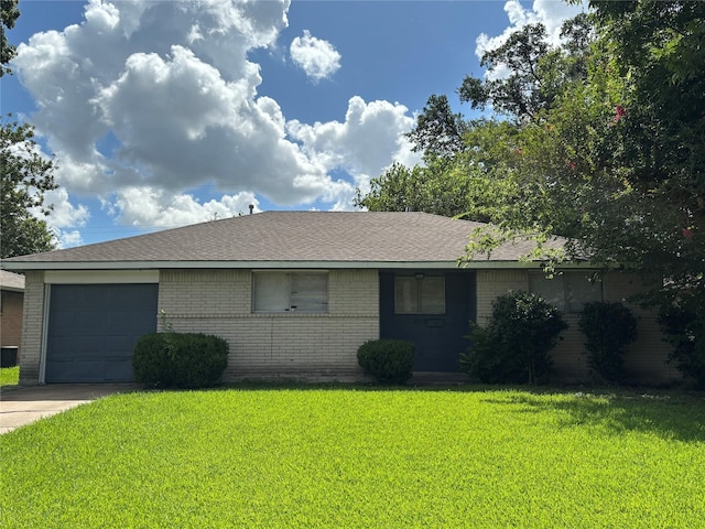 14519 Draycott Ln, Houston, TX 77045 - photo 20