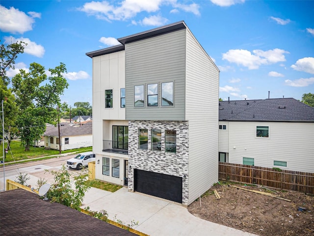 5512 Hardy St, Houston, TX 77009 - photo 1