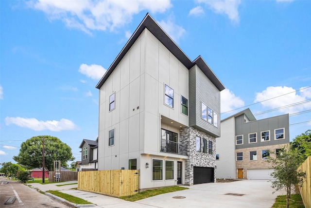 5512 Hardy St, Houston, TX 77009 - photo 2