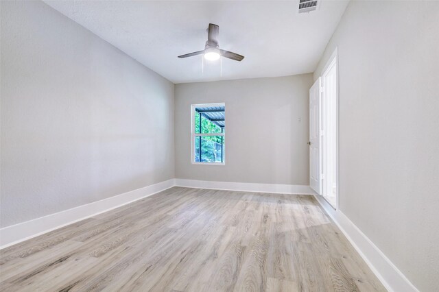 5858 Beldart St, Houston, TX 77033 - photo 14
