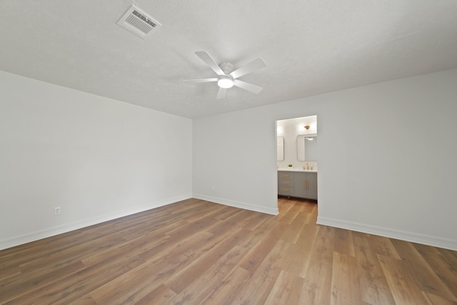 9950 Sageroyal Ln, Houston, TX 77089 - photo 14