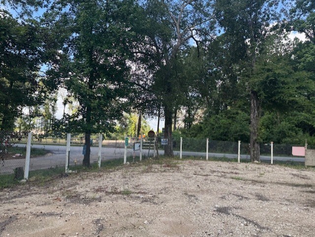 123 County Road 343, Plum Grove, TX 77327 - photo 12