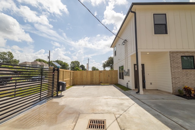5036 Mallow St, Houston, TX 77033 - photo 8
