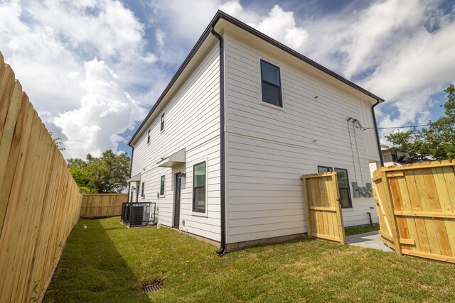 5036 Mallow St, Houston, TX 77033 - photo 36