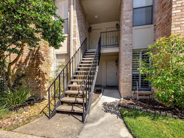 1601 S Shepherd Dr Unit 138, Houston, TX 77019 - photo 2