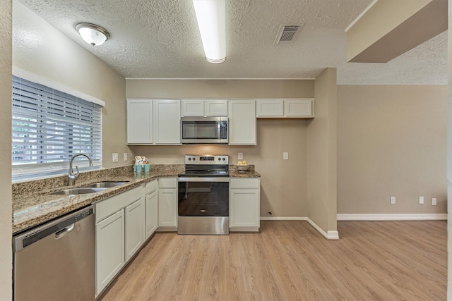 1109 E Red Cedar Cir, The Woodlands, TX 77380 - photo 19