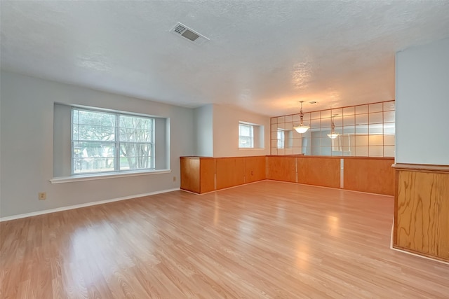 2709 Adams St, Alvin, TX 77511 - photo 4