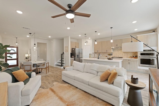 10404 Marston Vineyard Dr, Houston, TX 77025 - photo 14