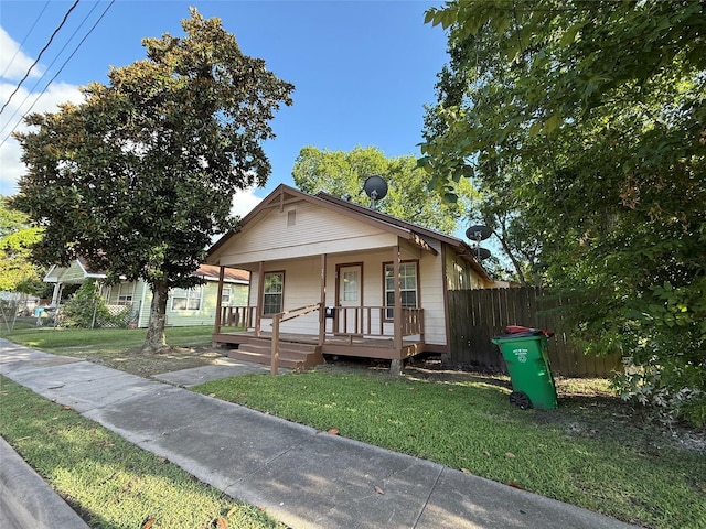 17 E James St, Baytown, TX 77520 - photo 1