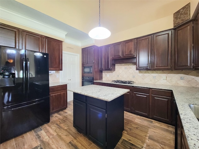 16407 Willowpark Dr, Tomball, TX 77377 - photo 2