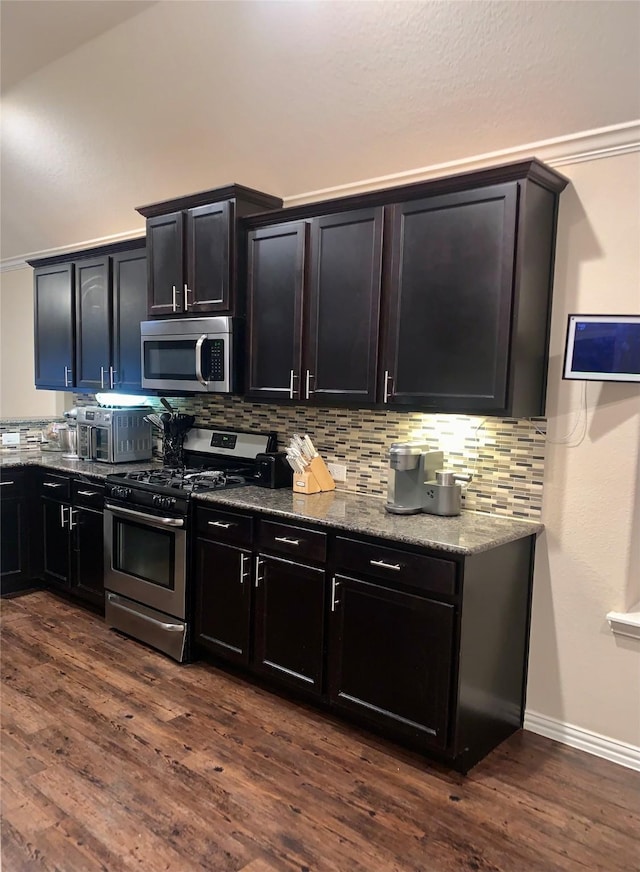 4418 Ambrosia Ln, Baytown, TX 77521 - photo 9