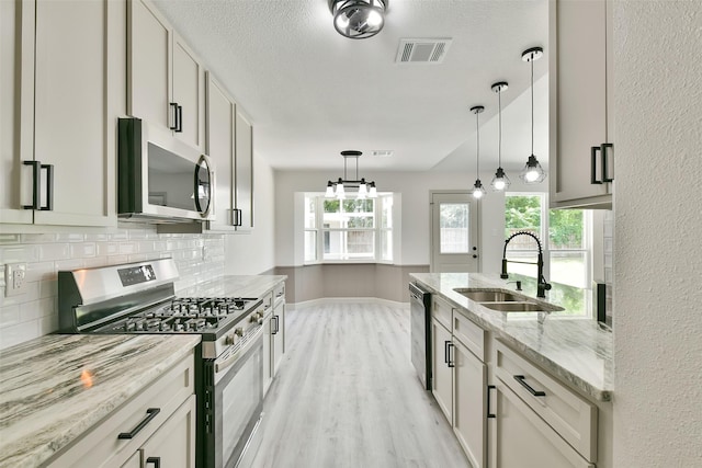 1921 Cripple Creek Ln, Pearland, TX 77581 - photo 12