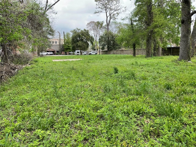 527 Marcella St, Houston, TX 77091 - photo 9