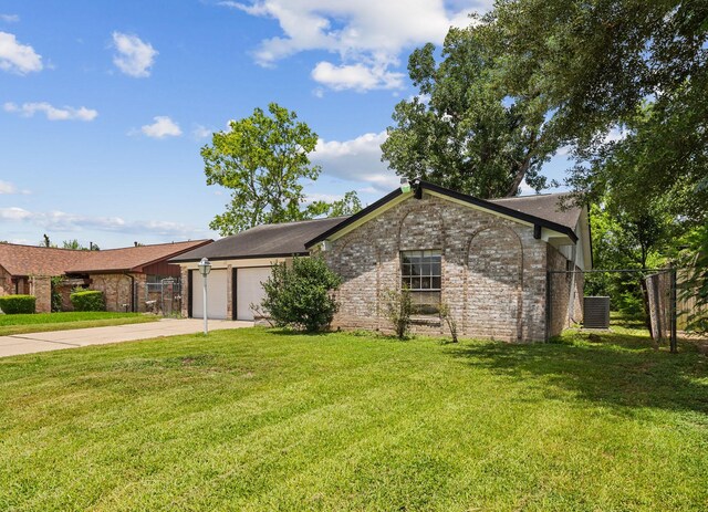 15027 Bathurst Dr, Houston, TX 77053 - photo 3