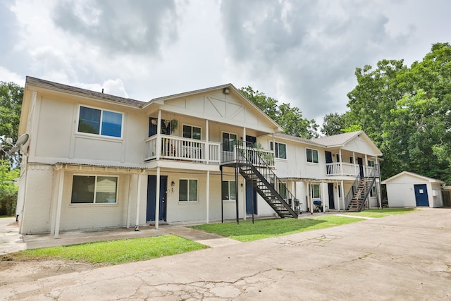 1312 W Adoue St, Alvin, TX 77511 - photo 1