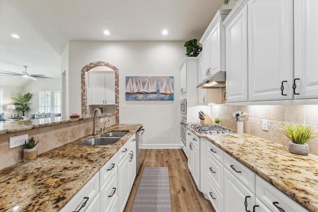 2104 Haro Ln, League City, TX 77573 - photo 12