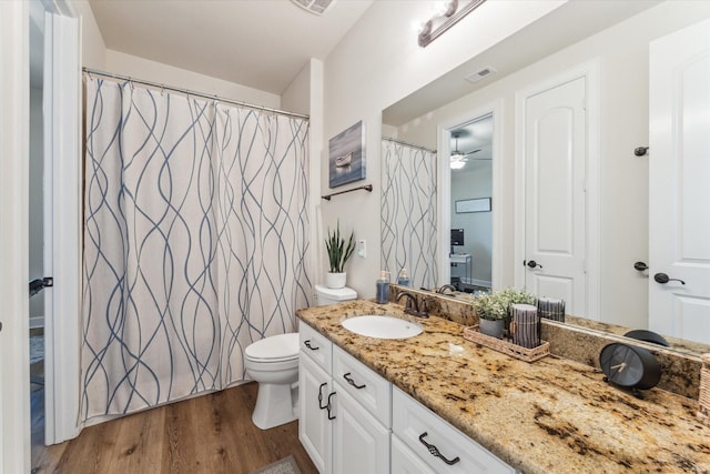 2104 Haro Ln, League City, TX 77573 - photo 4