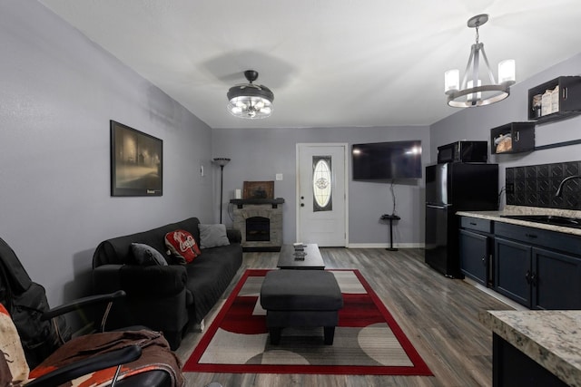639 Manor St, Houston, TX 77015 - photo 29
