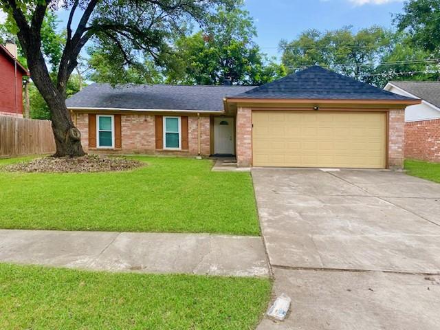 2510 Marble Falls Dr, Spring, TX 77373 - photo 2
