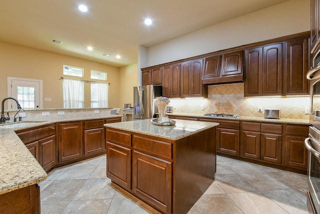 17118 Saddle Mountain Ln, Humble, TX 77346 - photo 13