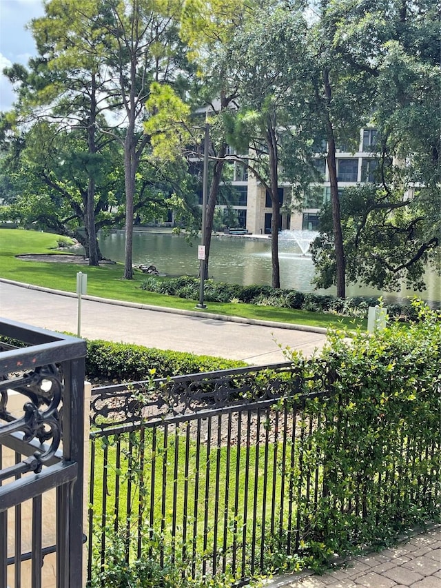 5005 Hidalgo St Unit 312, Houston, TX 77056 - photo 27