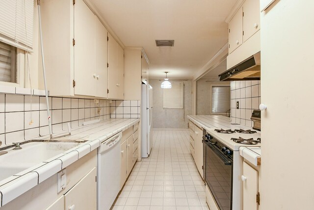 4415 Avenue S, Galveston, TX 77550 - photo 6