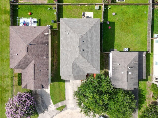 2907 Valiant Scene Ct, Houston, TX 77038 - photo 3