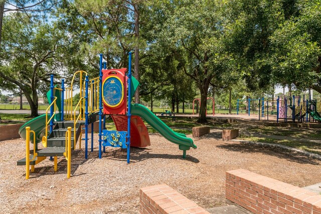 11911 Mighty Redwood Dr, Houston, TX 77059 - photo 42