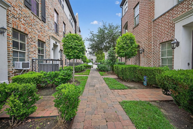 2059 Fannin Sta N, Houston, TX 77045 - photo 3