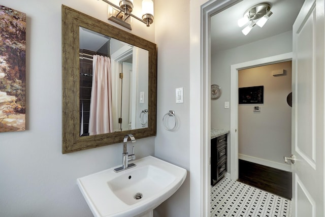 2910 Freshmeadows Dr, Houston, TX 77063 - photo 20