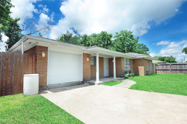 2400 Short St, Baytown, TX 77521 - photo 2