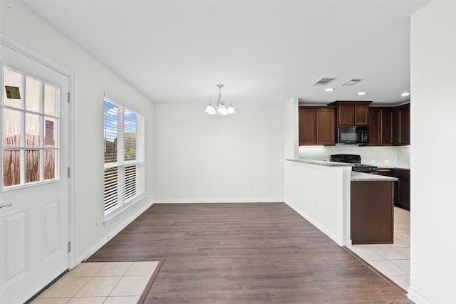 2213 Ivy Wall Dr, Conroe, TX 77301 - photo 10