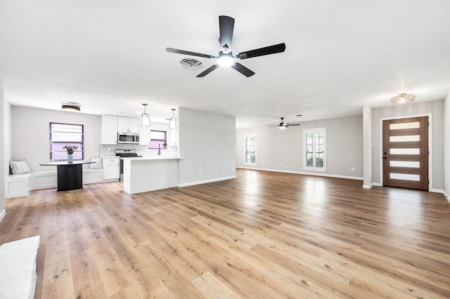 1430 Neptune Ln, Houston, TX 77062 - photo 6
