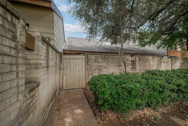 8612 Dairy View Ln, Houston, TX 77072 - photo 2