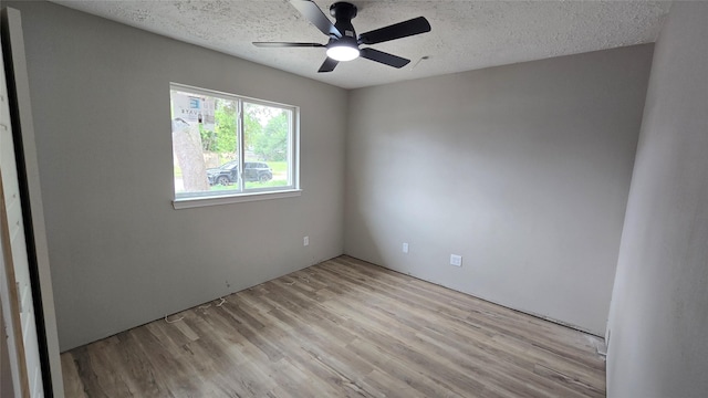 16606 Sinaloa Dr, Houston, TX 77083 - photo 11