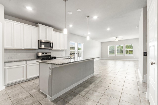 8606 Treetop Heights Dr, Baytown, TX 77523 - photo 4