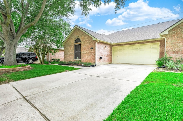 739 Apple Blossom Dr, Pearland, TX 77584 - photo 2