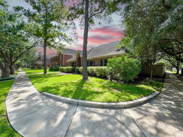 2802 Calender Lake Dr, Missouri City, TX 77459 - photo 2