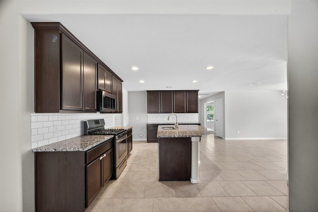 718 Harvest Bluff Dr, Rosharon, TX 77583 - photo 8