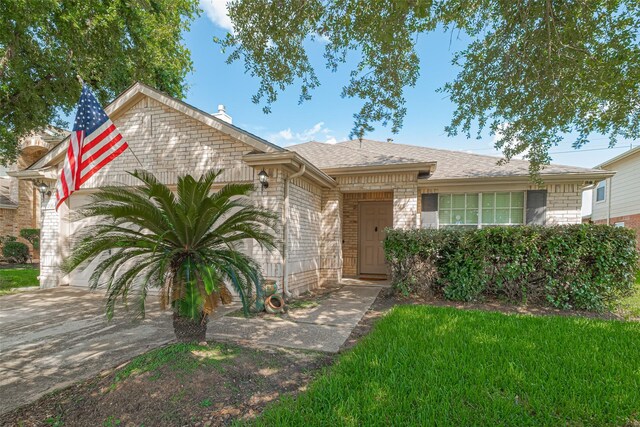 10106 Hollyvine Ln, Houston, TX 77089 - photo 2