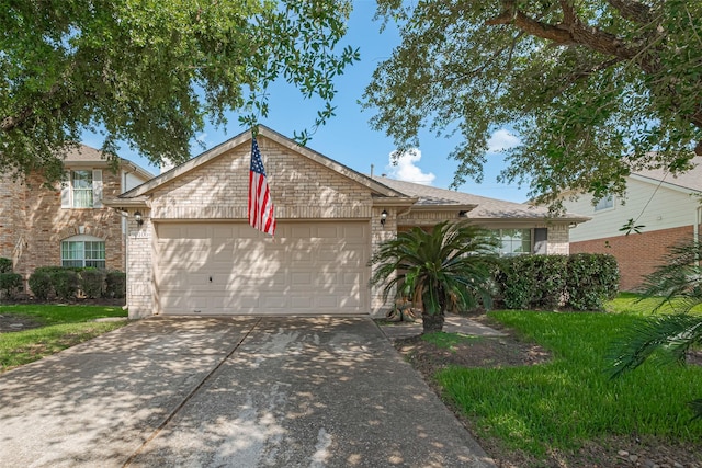 10106 Hollyvine Ln, Houston, TX 77089 - photo 3