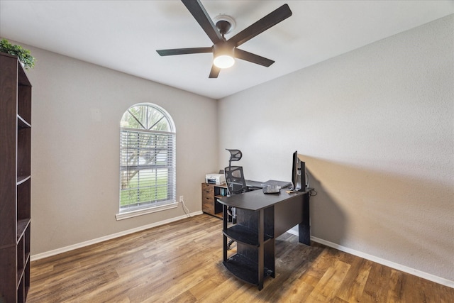 16427 Cavendish Dr, Houston, TX 77059 - photo 22