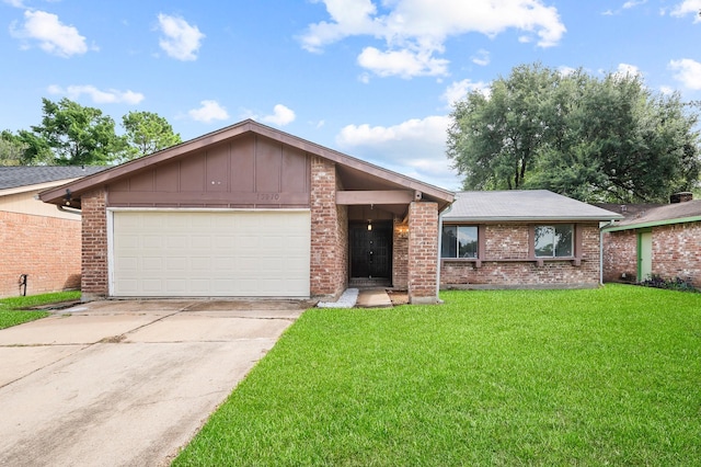 13910 New Village Ln, Sugar Land, TX 77498 - photo 2
