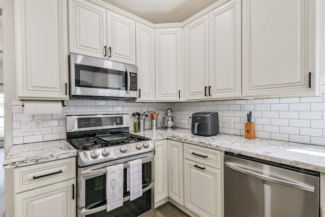 9738 Red Rugosa Dr, Houston, TX 77095 - photo 15
