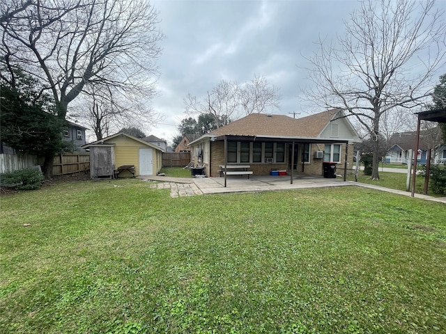 113 W Lobit St, Baytown, TX 77520 - photo 6