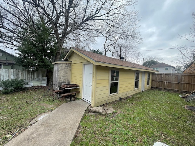 113 W Lobit St, Baytown, TX 77520 - photo 7
